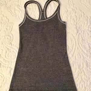 Lorna Jane tank size xs